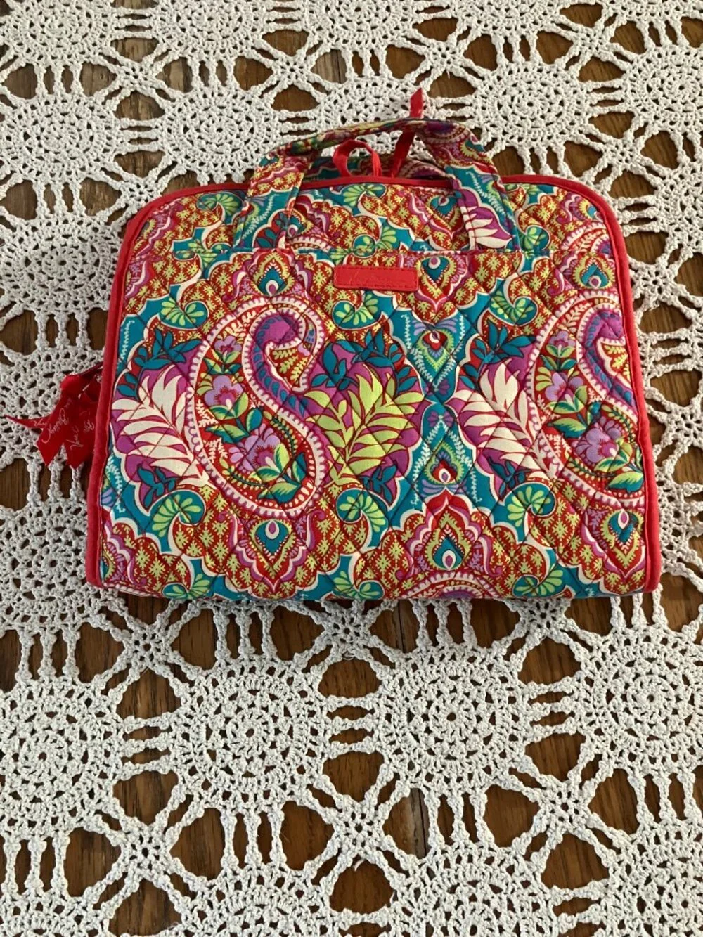 Vera Bradley Makeup Toiletries Travel Hanging Organizer in Retired Paradise Pais